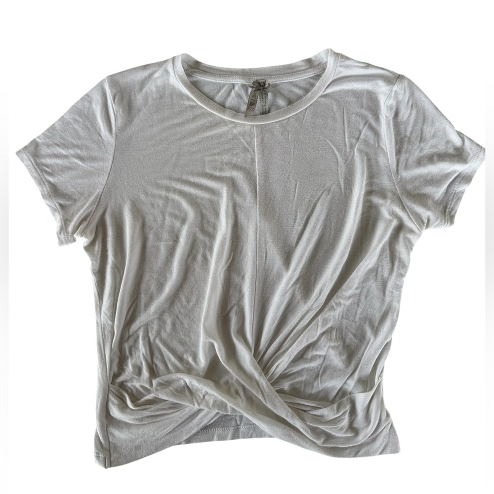 White Women's Stretch Pullover LP Wrapped Hem Cropped Short Sleeve Top